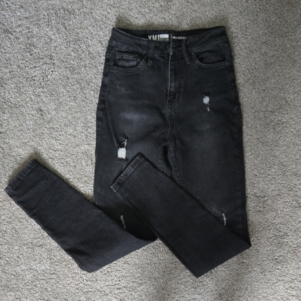 YMI‎ Black Distressed High Rise Size 5 Skinny Jeans